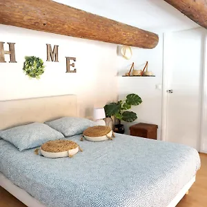 Appartement Le Massilia De Steenia, Marseilles